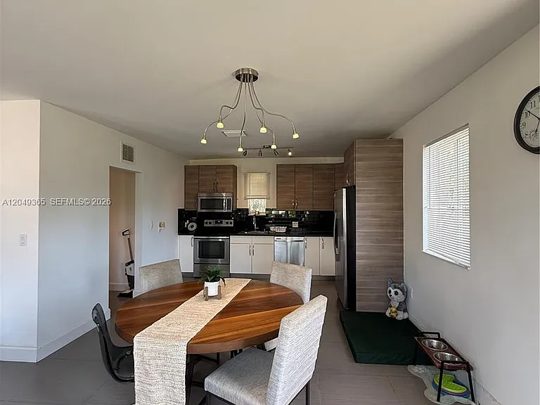 545 NW 121st St — Photo 4
