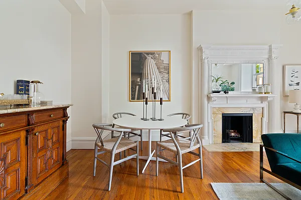 Sold by Compass | media 5