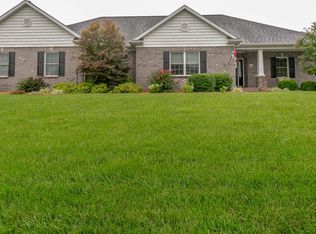7800 Tavalon Dr, Evansville, IN 47715