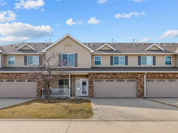 1655 Burr Dr, North Liberty, IA 52317