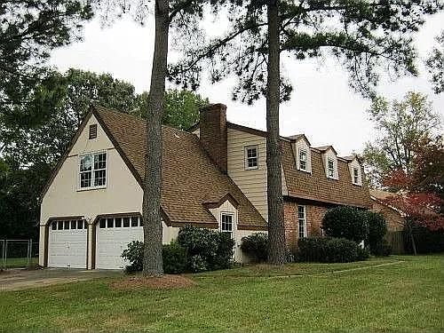 side of house (trees have been removed)