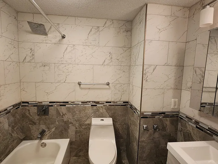 1382 East St #204 — Photo 13