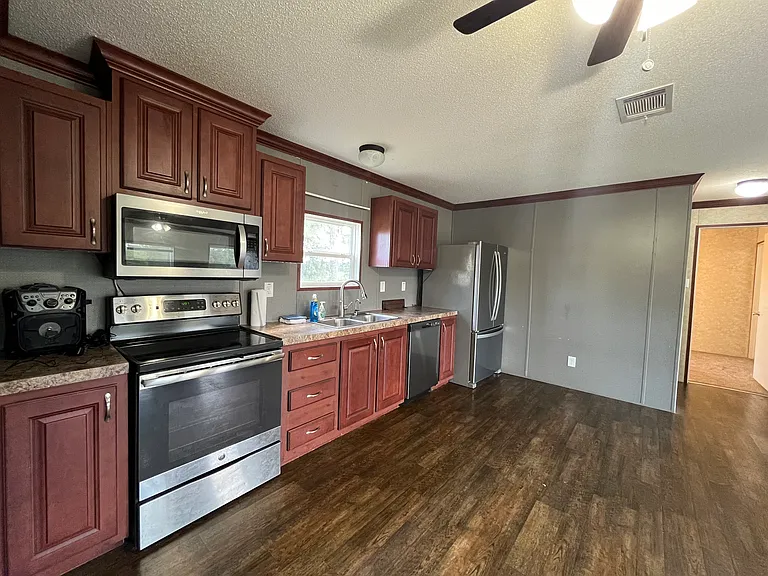 241603 County Road 121 — Photo 4
