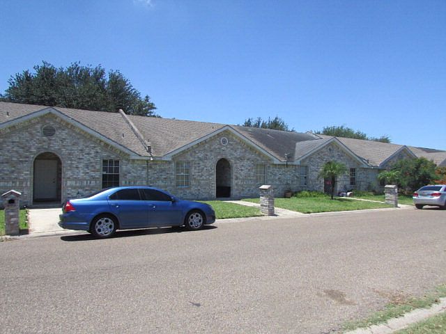 Building Photo 3