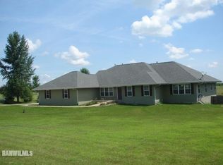 759 N Bolton Rd, Freeport, IL 61032