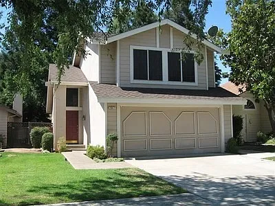 2047 W Warner Ave photo 1