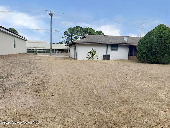 2nd image of 1150 Waco Blvd SE