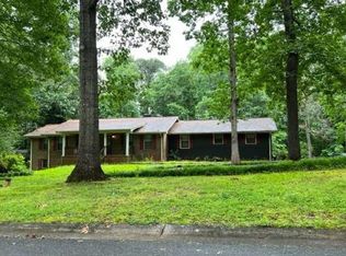 105 Deer Trl, Fayetteville, GA 30214