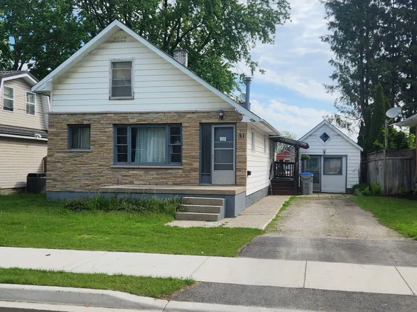 31 Queen St, Strathroy Caradoc, ON N7G 2H5