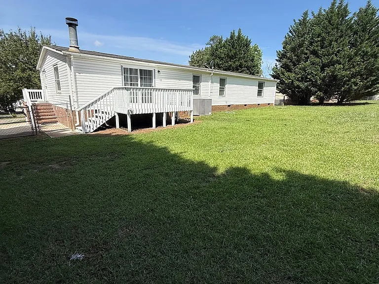 2031 Ballenger Rd — Photo 3