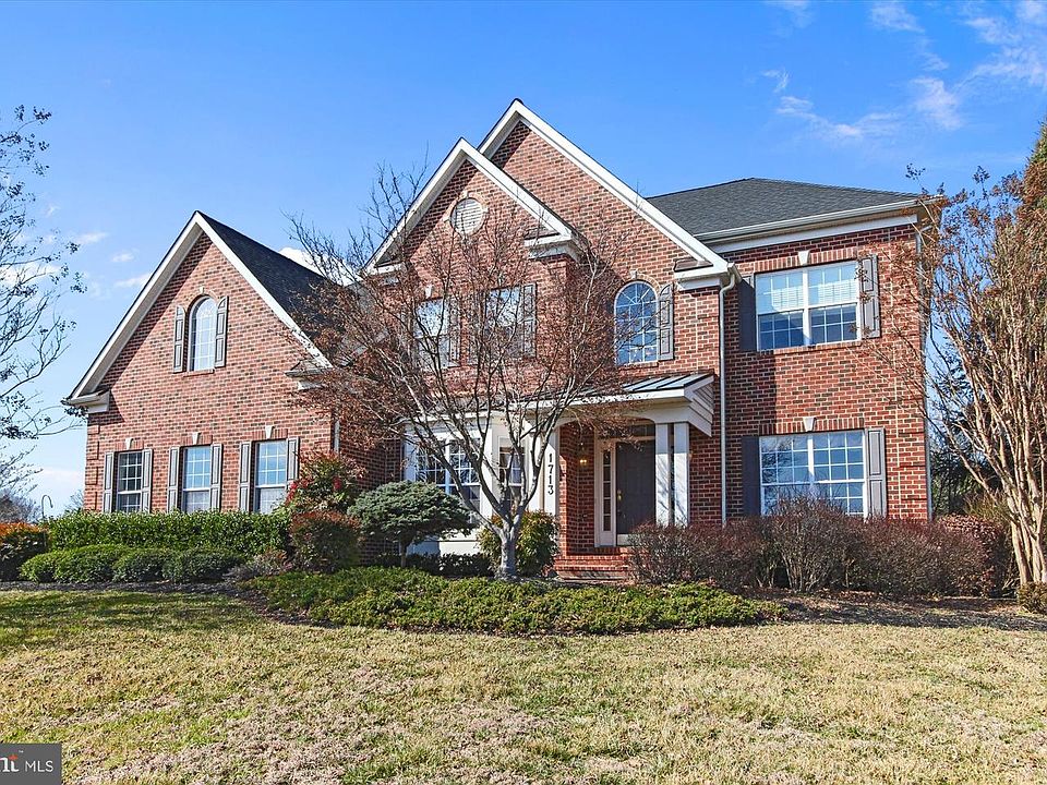 1st image of 1713 White Pine Way