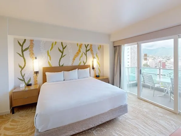 410 Atkinson Dr #1427, Honolulu, HI 96814