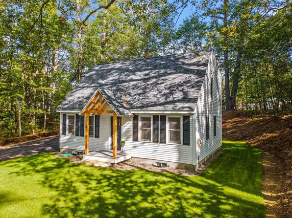 14 Greemore Road, Meredith, NH 03253