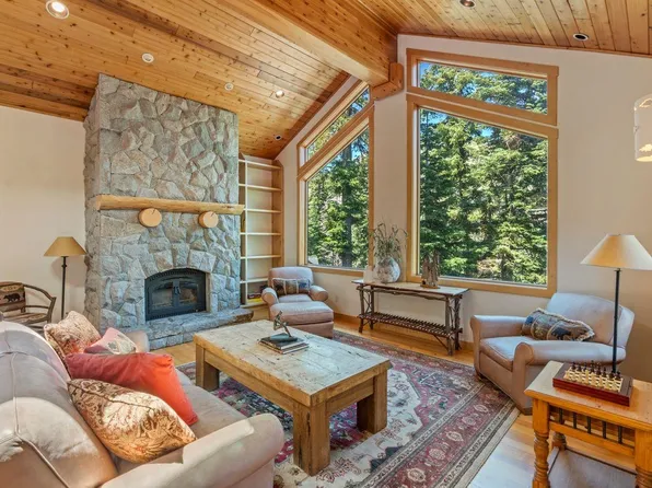 1590 Slalom Pl, Alpine Meadows, CA 96146