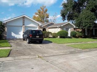 3028 Pascal Dr, Marrero, LA 70072