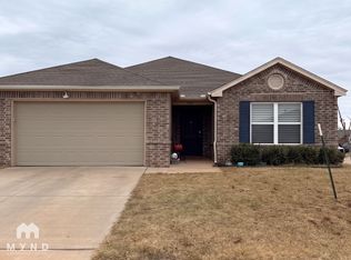 5327 Nicole Dr, Tuttle, OK 73089