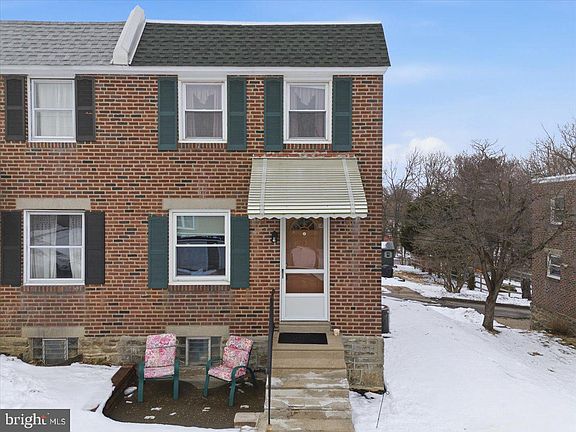 2nd image of 552 Overlook Rd