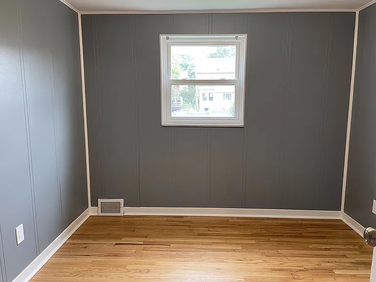 1332 Hawthorne St — Photo 14