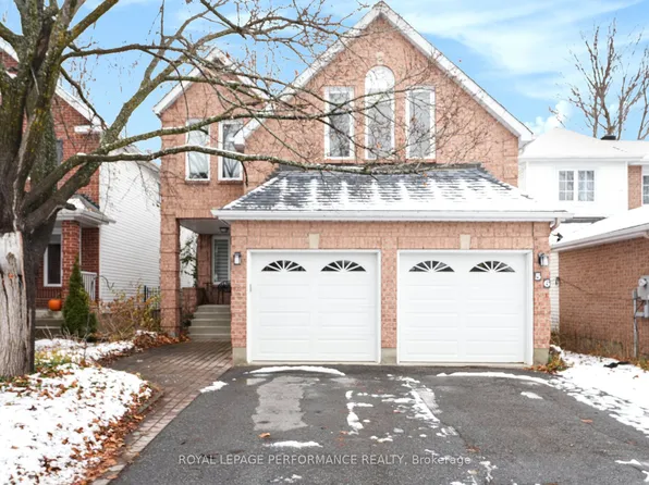 56 Ipswich Ter, Ottawa, ON K2K 2R3