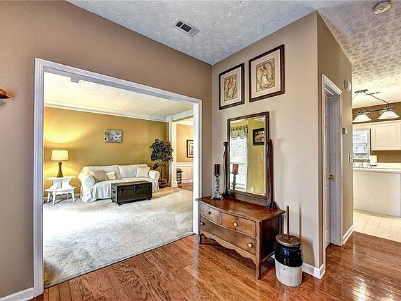 5th image of 2100 Prospect Mill Pl