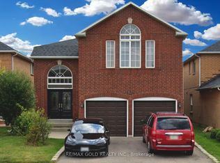 888 Preston Manor Dr, Mississauga, ON L5V 2L5