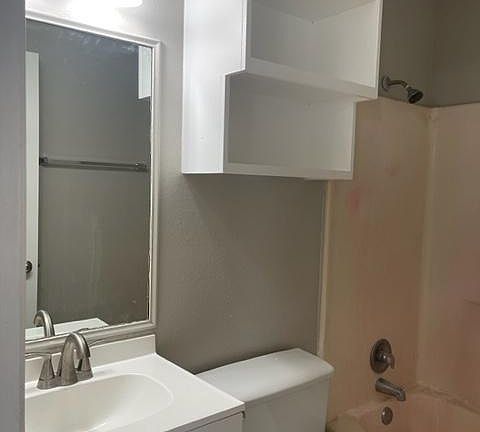2nd image of 2407 Jaguar Dr #A