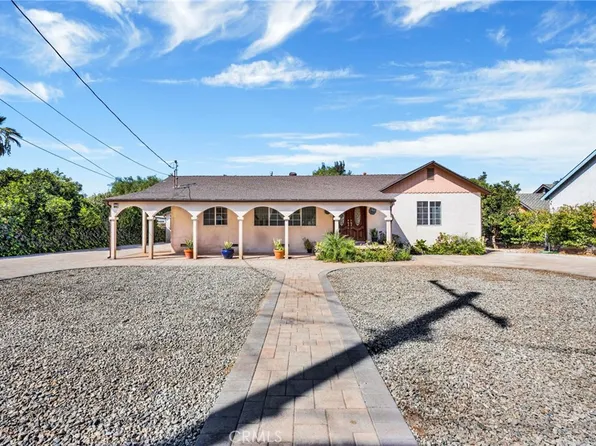 9711 Helen Ave, Sunland, CA 91040