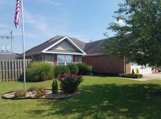 1528 Saint Claire St, Pea Ridge, AR 72751