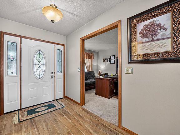 4th image of 2370 Alclobe Cir