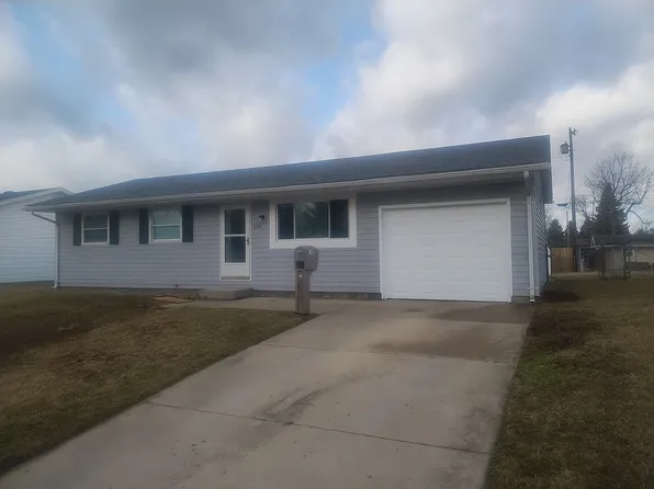 1154 Evergreen Dr, Sidney, OH 45365