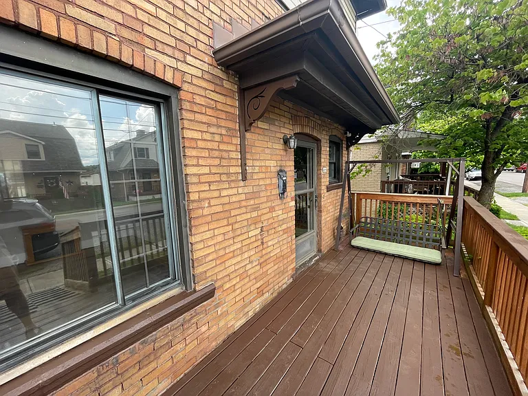 408 Washington St — Photo 27
