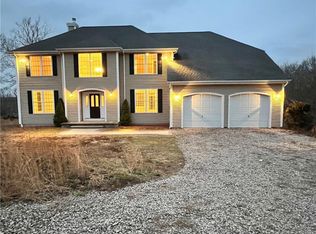 8D Reutemann Rd #D, North Stonington, CT 06359