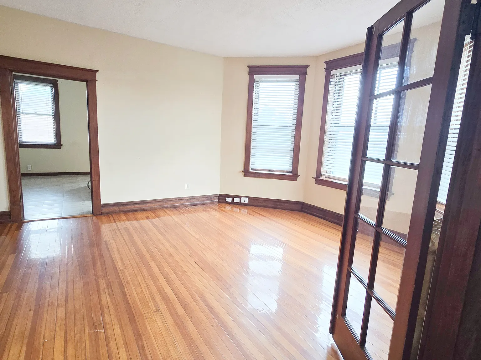 1 bed, 1000 sqft, $850 — Photo 3