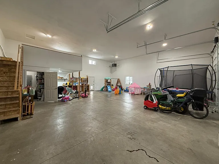 24211 E Wellesley Ave #B — Photo 12