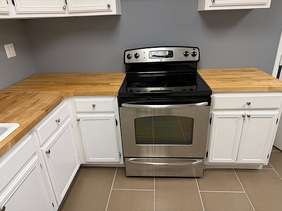 5th image of 8325 Abc Farm Pl #A