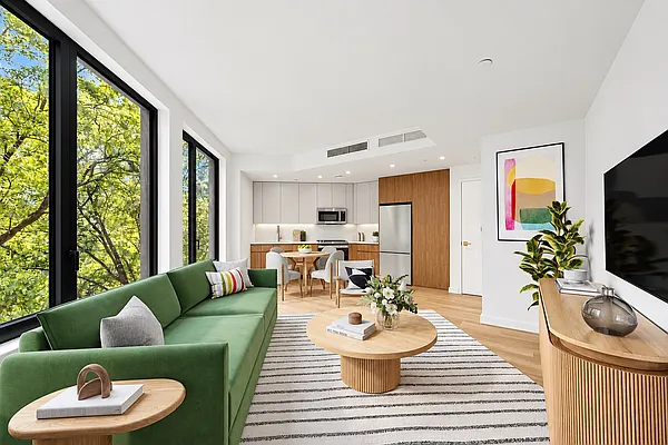 Living room, photo 1