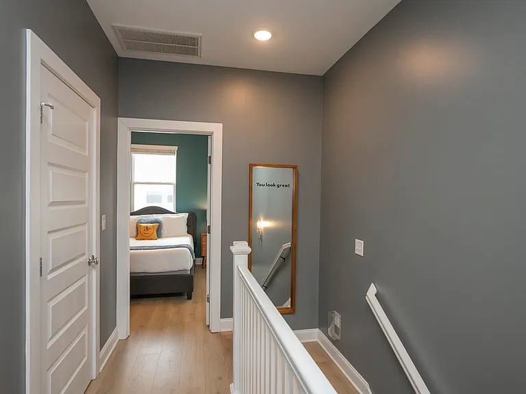 1737 Pecan St #3 — Photo 8