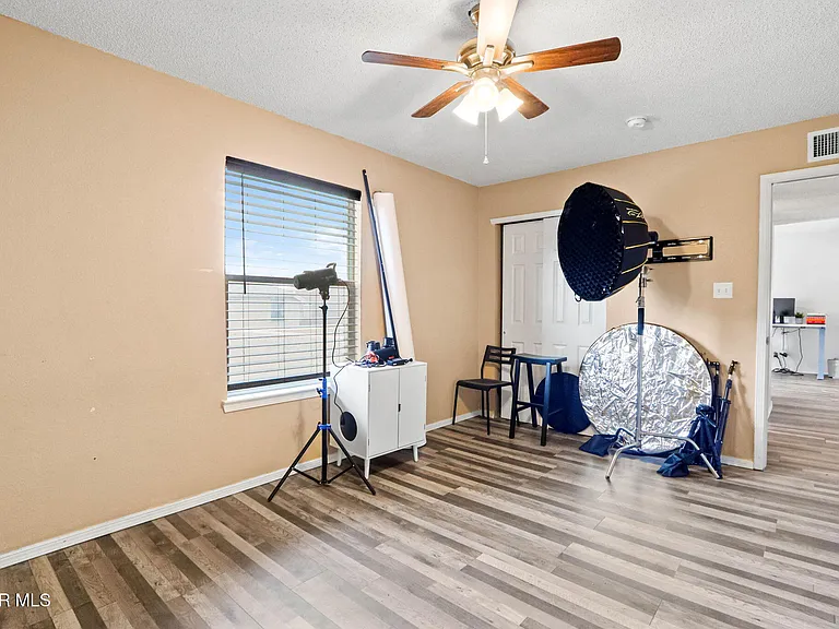 12564 Paseo Alegre Dr — Photo 27