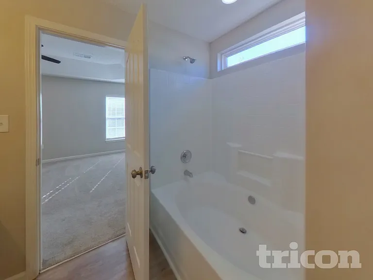 7310 Ravanna Dr — Photo 9
