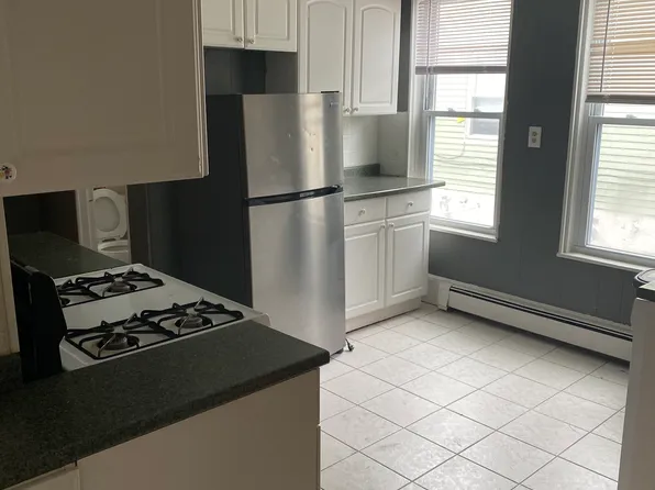 10 Fountain Ave #1, Somerville, MA 02145