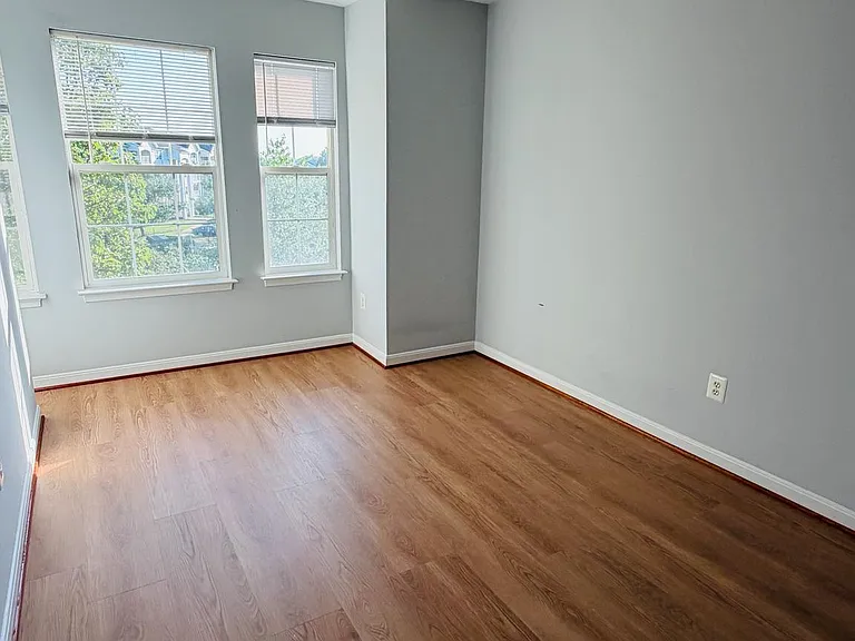 2503 Wheat Meadow Ct — Photo 14