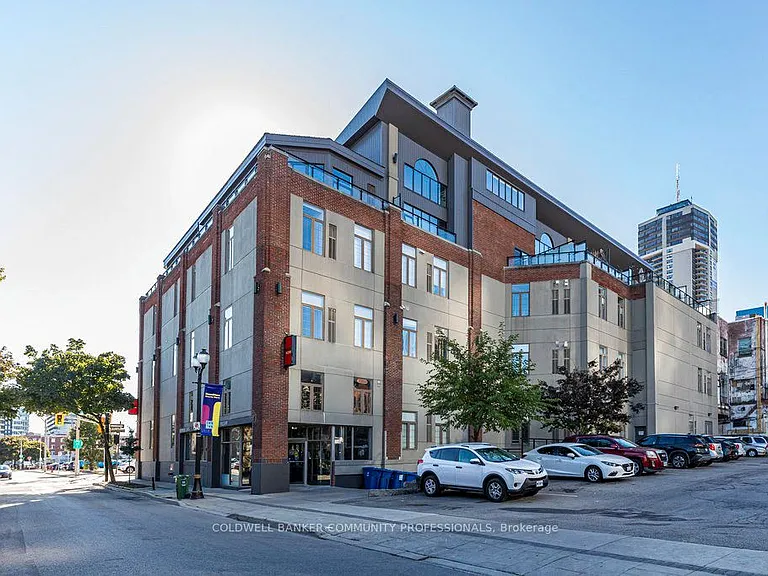 80 King William St #112 — Photo 2