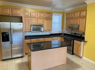 1754 Columbia Rd NW, Washington, DC 20009