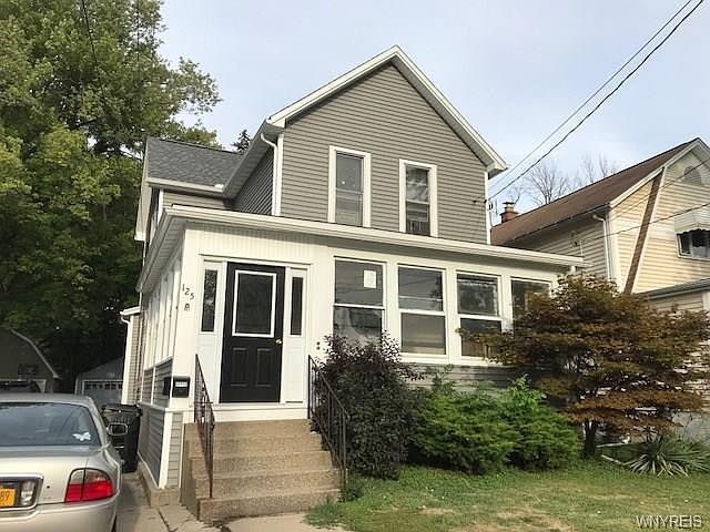 1st image of 125 William St