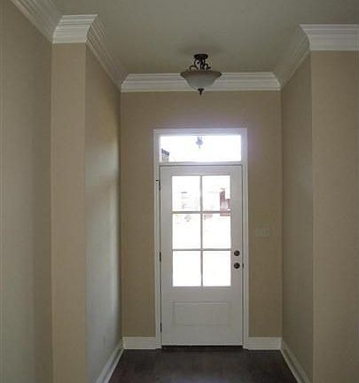 3rd image of 137 Country Garden Ln
