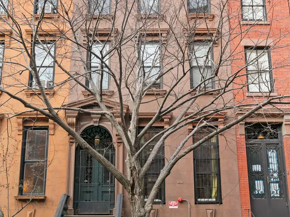 461 State Street image 1 of 15