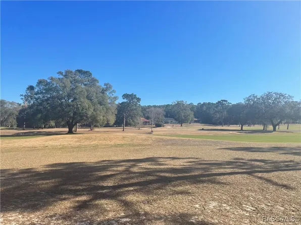 2892 W Gardenia Dr, Citrus Springs, FL 34434