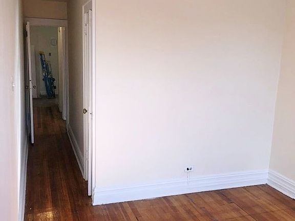 5th image of 30-24 49th St #A3