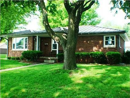 1st image of 1400 N Villa Dr