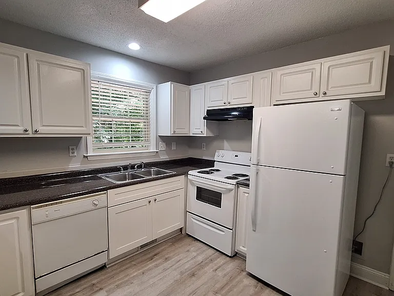2811 Sparger Rd — Photo 22